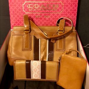 Coach Purse, Wallet & Coin Pouch/Wristlet Set